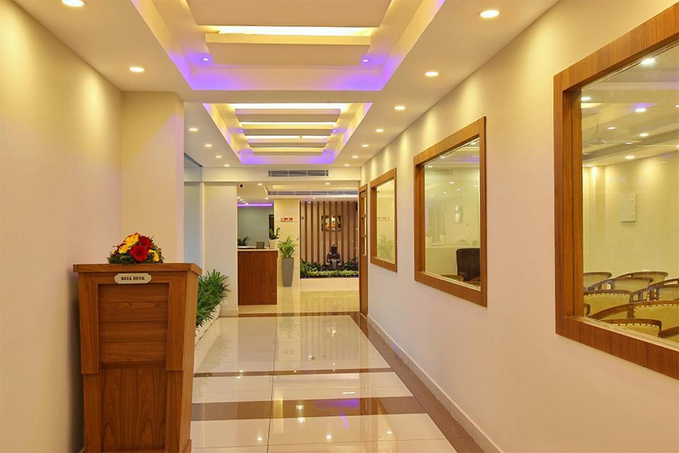 Lumbini Supreme 호텔 Thrissur 외부 사진